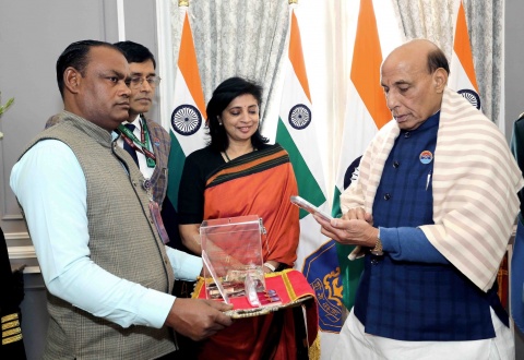 Pinning Ceremony on Armed Forces Flag Day Fund, 2025 Pinning Ceremony on Armed Forces Flag Day Fund, 2025