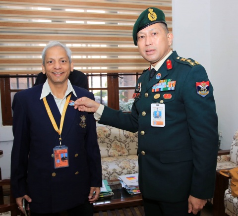 Pinning Ceremony on Armed Forces Flag Day Fund, 2025