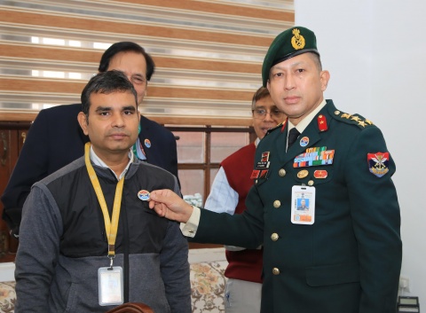 Pinning Ceremony on Armed Forces Flag Day Fund, 2025