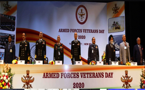 JS (ESW), Service Chiefs and ESM Association reps at the 4th Armed Forces Veteran Day on 14.1.2020 at Manekshaw Auditorium.